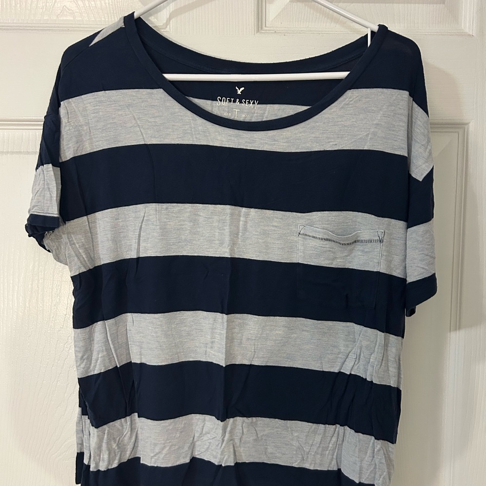 American Eagle Outfitters Navy and Gray Striped Tee